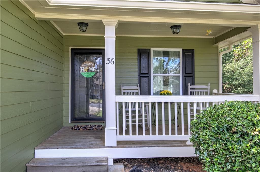 3 bedroom, 2 bathroom, 2,123 sq ft single family residence for sale at 36 Chimney Springs Drive, Cartersville, GA 30120 — photo 2