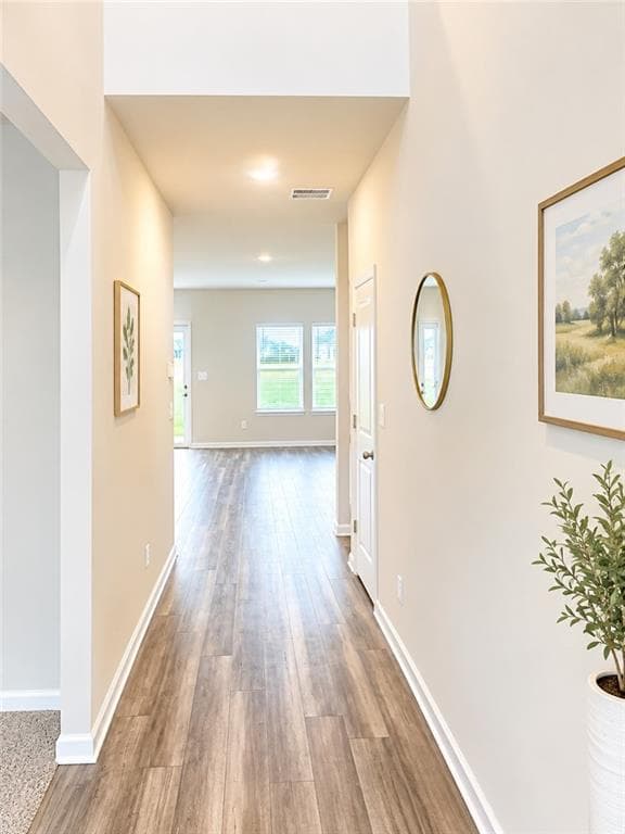 5 bedroom, 3 bathroom, 3,014 sq ft single family residence for rent at 38 Warwick Court, Pendergrass, GA 30567 for $2,500 a month — photo 2