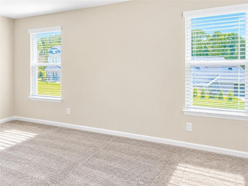 5 bedroom, 3 bathroom, 3,014 sq ft single family residence for rent at 38 Warwick Court, Pendergrass, GA 30567 for $2,500 a month — photo 7
