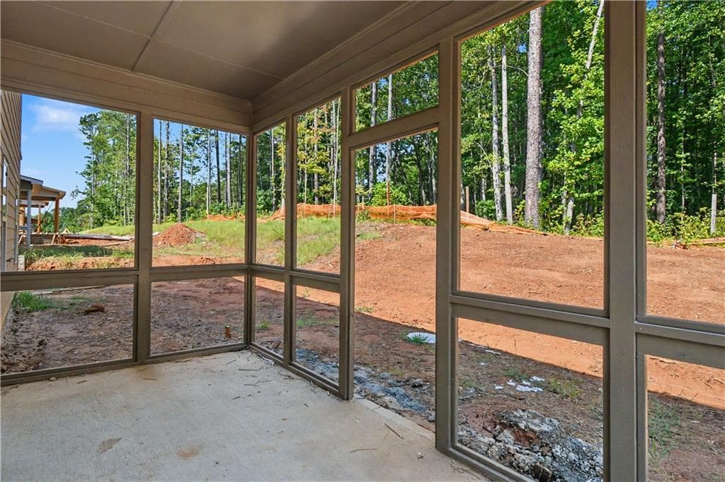5 bedroom, 3 bathroom, 2,889 sq ft single family residence for sale at 3101 Kentmere Way, Lawrenceville, GA 30044 — photo 6