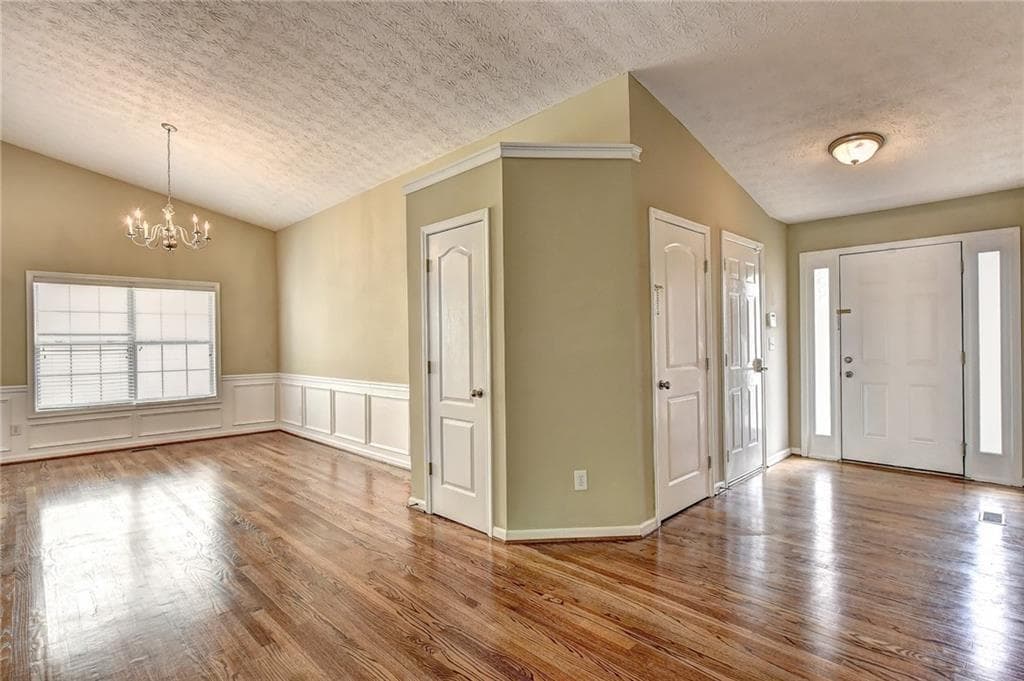 3 bedroom, 2 bathroom, 2,430 sq ft single family residence for rent at 1481 Jami Hollow Way, Lawrenceville, GA 30043 for $2,150 a month — photo 7