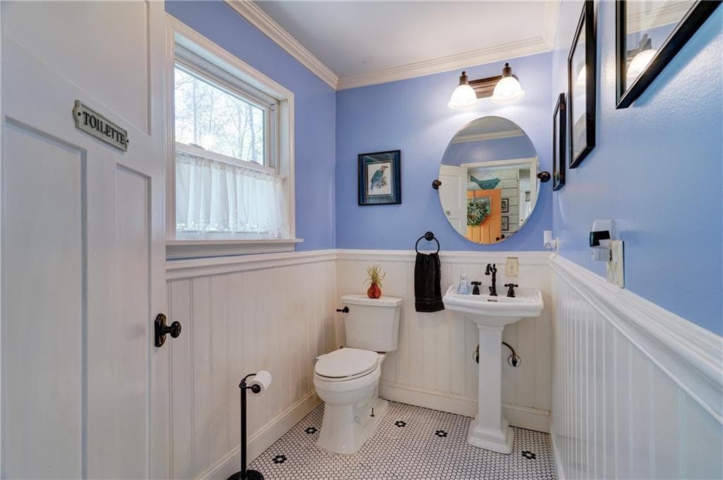 4 bedroom, 13 bathroom, 2,508 sq ft single family residence for sale at 158 Beaver Lake Drive, Ellijay, GA 30540 — photo 3