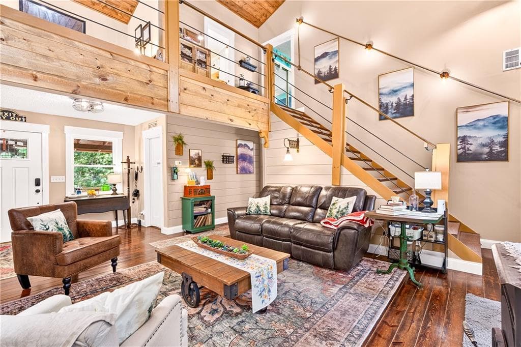 4 bedroom, 13 bathroom, 2,508 sq ft single family residence for sale at 158 Beaver Lake Drive, Ellijay, GA 30540 — photo 6