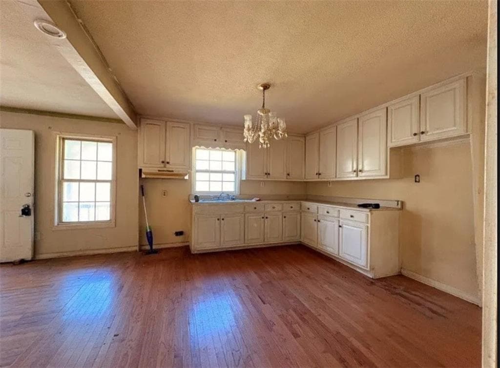 2 bedroom, 1 bathroom, 1,227 sq ft single family residence for sale at 17 Collins Road, Carrollton, GA 30116 — photo 8