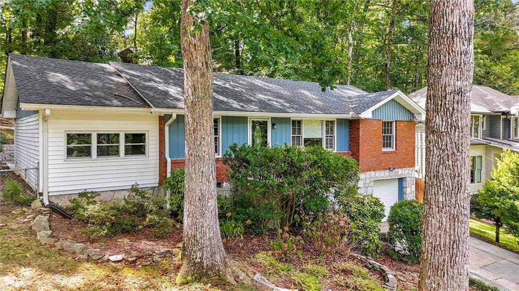 4 bedroom, 2 bathroom, 1,438 sq ft single family residence for rent at 1857 Fern Creek Lane, Atlanta, GA 30329 for $2,650 a month — photo 1 of 33