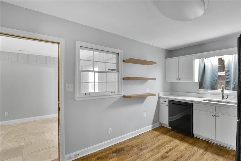 4 bedroom, 2 bathroom, 1,438 sq ft single family residence for rent at 1857 Fern Creek Lane, Atlanta, GA 30329 for $2,650 a month — photo 8