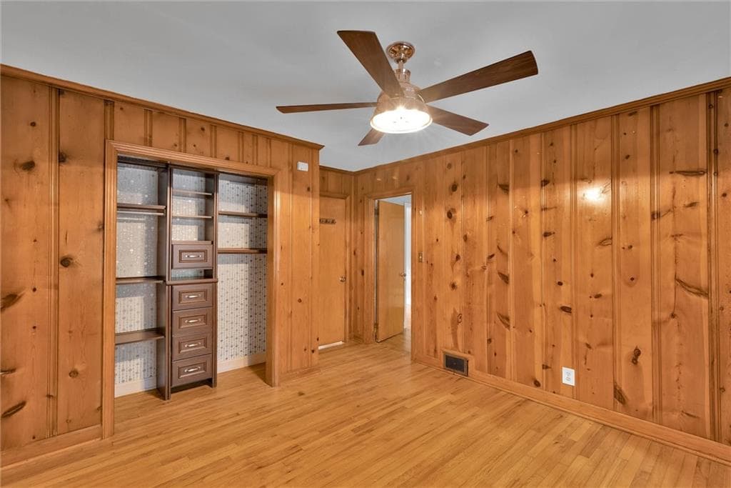 4 bedroom, 2 bathroom, 1,438 sq ft single family residence for rent at 1857 Fern Creek Lane, Atlanta, GA 30329 for $2,650 a month — photo 9