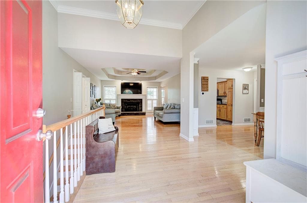 4 bedroom, 3 bathroom, 3,625 sq ft single family residence for sale at 1082 Fieldstone Drive, Canton, GA 30114 — photo 5