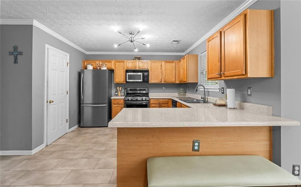 4 bedroom, 3 bathroom, 3,722 sq ft single family residence for sale at 856 Haydens Ridge, Ellenwood, GA 30294 — photo 7