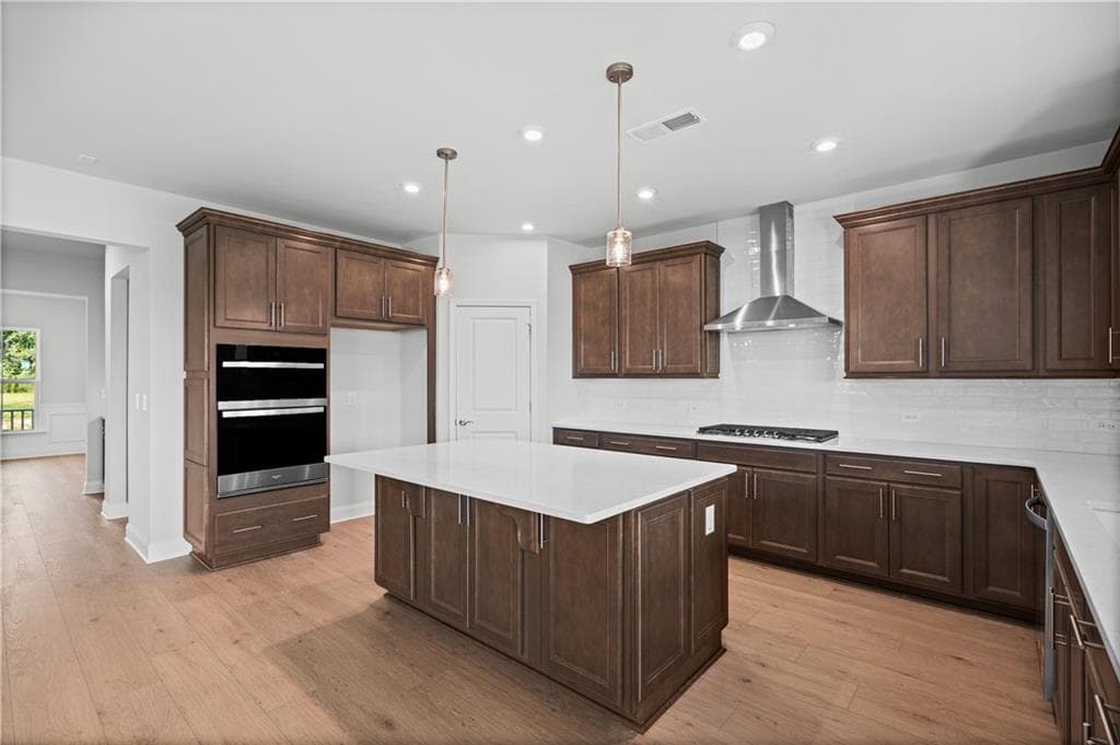 5 bedroom, 5 bathroom, 3,554 sq ft single family residence for sale at 7124 Maple Brook Lane, Flowery Branch, GA 30542 — photo 6