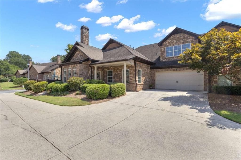 4 bedroom, 3 bathroom, 3,100 sq ft townhouse for sale at 4937 Ansbury Place NW, Acworth, GA 30101 — photo 2