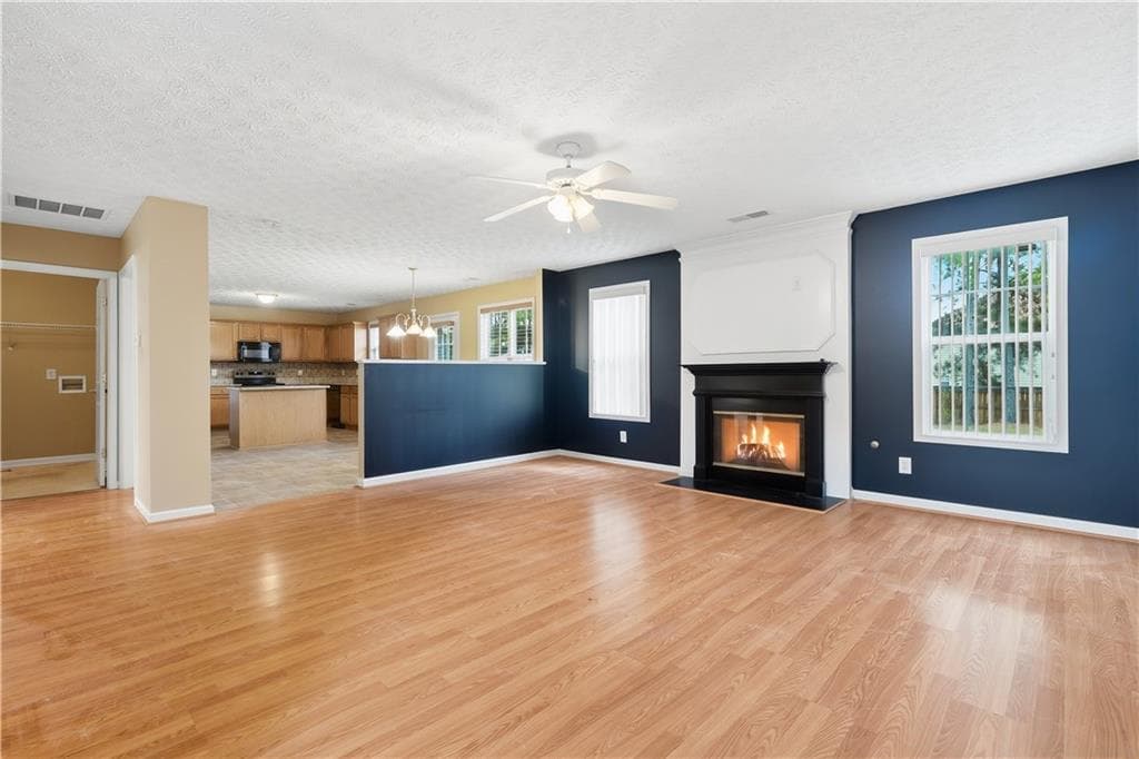 5 bedroom, 3 bathroom, 3,350 sq ft single family residence for sale at 1174 Folkstone Drive, Mcdonough, GA 30253 — photo 10