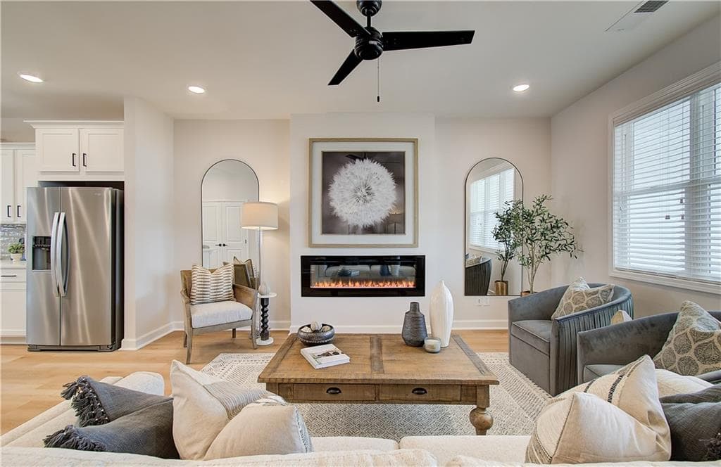 3 bedroom, 4 bathroom, 1,824 sq ft townhouse for sale at 1914 Kinnard Alley, Kennesaw, GA 30144