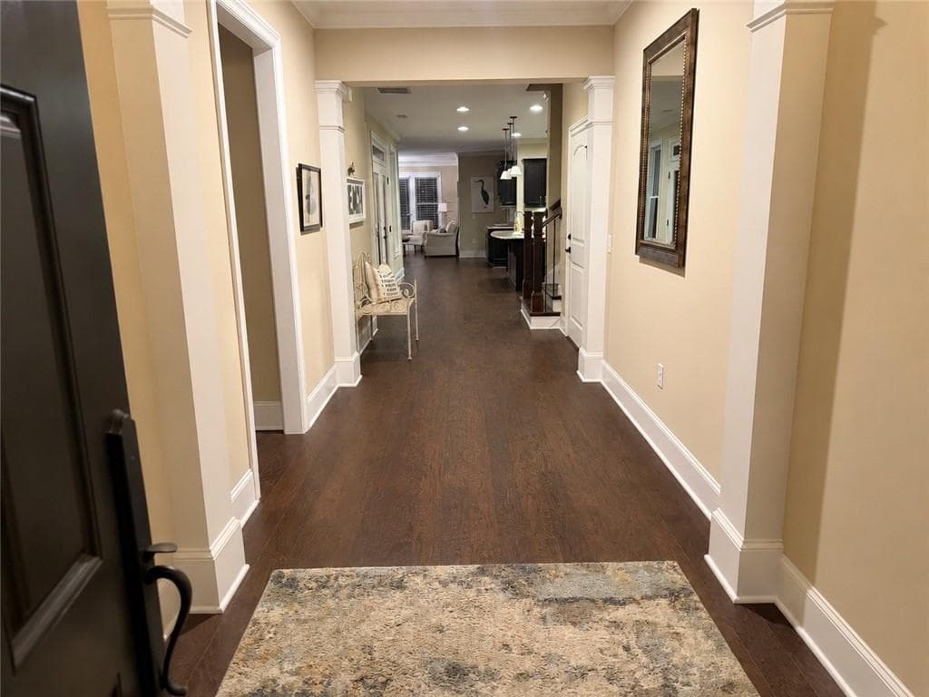 2 bedroom, 3 bathroom, 2,704 sq ft single family residence under contract at 529 Audubon Circle, Woodstock, GA 30188 — photo 3