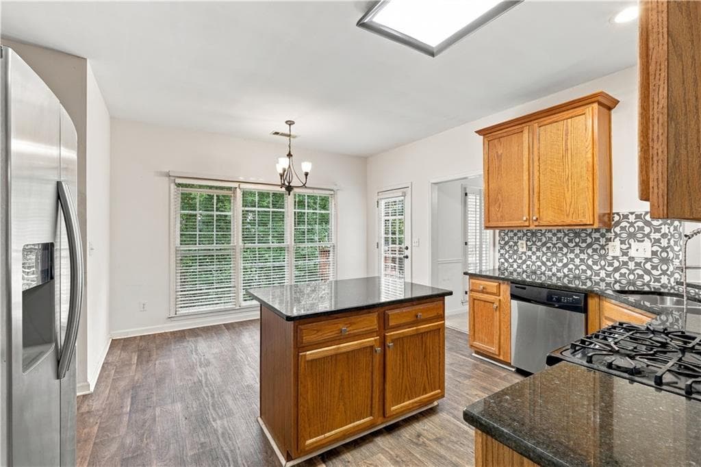 5 bedroom, 3 bathroom, 3,513 sq ft single family residence for sale at 3357 Arbor Path Drive, Atlanta, GA 30340 — photo 10