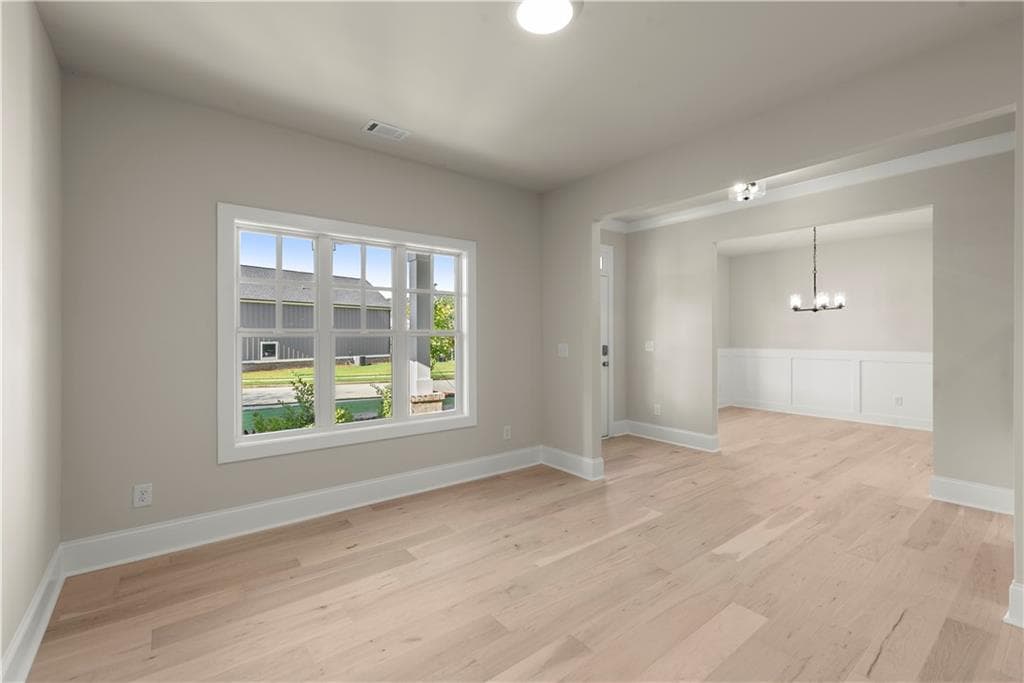 5 bedroom, 3 bathroom, 2,983 sq ft single family residence for sale at 4306 Brookhaven Drive, Covington, GA 30014 — photo 10