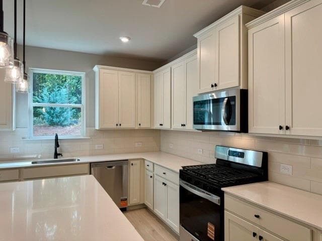 4 bedroom, 3 bathroom, 2,272 sq ft single family residence for sale at 361 Waterbluff Drive, Mableton, GA 30126 — photo 4