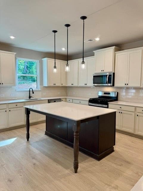 4 bedroom, 3 bathroom, 2,272 sq ft single family residence for sale at 361 Waterbluff Drive, Mableton, GA 30126 — photo 5