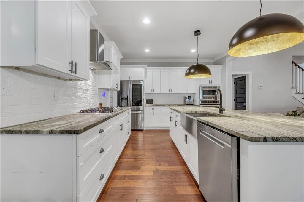 4 bedroom, 4 bathroom, 3,249 sq ft single family residence for sale at 381 Preakness Way, Forsyth, GA 31029 — photo 7