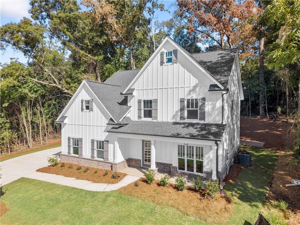 4 bedroom, 3 bathroom, 2,763 sq ft single family residence for sale at 4322 Brookhaven Drive, Covington, GA 30014 — photo 3