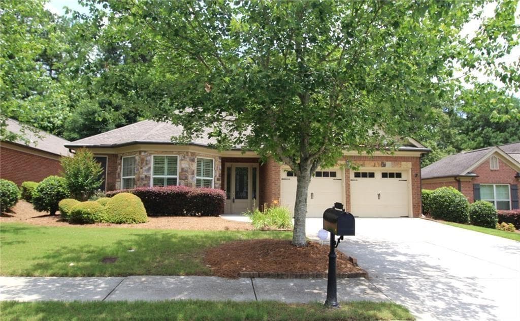 3 bedroom, 3 bathroom, 2,376 sq ft single family residence for rent at 3951 Sovereign Drive, Buford, GA 30519 for $2,300 a month — photo 2