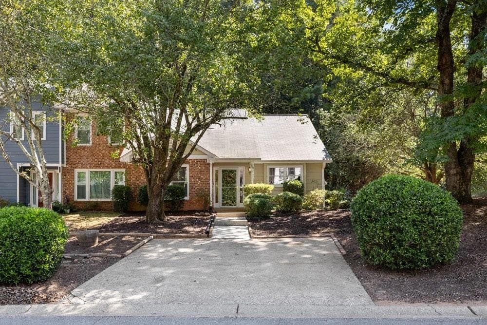2 bedroom, 2 bathroom, 1,199 sq ft home for sale at 1100 Shiloh Lane, Kennesaw, GA