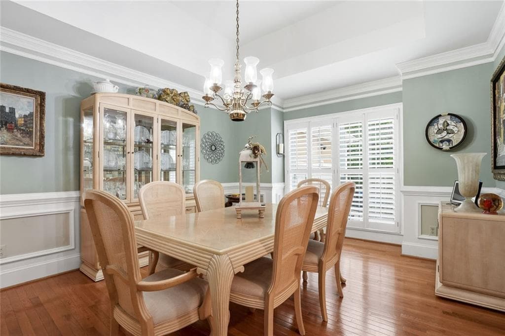 5 bedroom, 5 bathroom, 4,197 sq ft single family residence for sale at 1964 Fields Pond Drive, Marietta, GA 30068 — photo 3