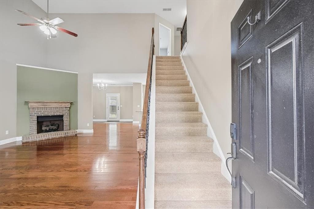 4 bedroom, 3 bathroom, 2,321 sq ft single family residence for sale at 11 Spring Folly, Cartersville, GA 30121 — photo 4