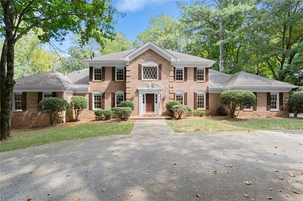 4 bedroom, 4 bathroom, 4,100 sq ft single family residence for rent at 7620 Ball Mill Road, Sandy Springs, GA 30350 for $4,000 a month — photo 1 of 70