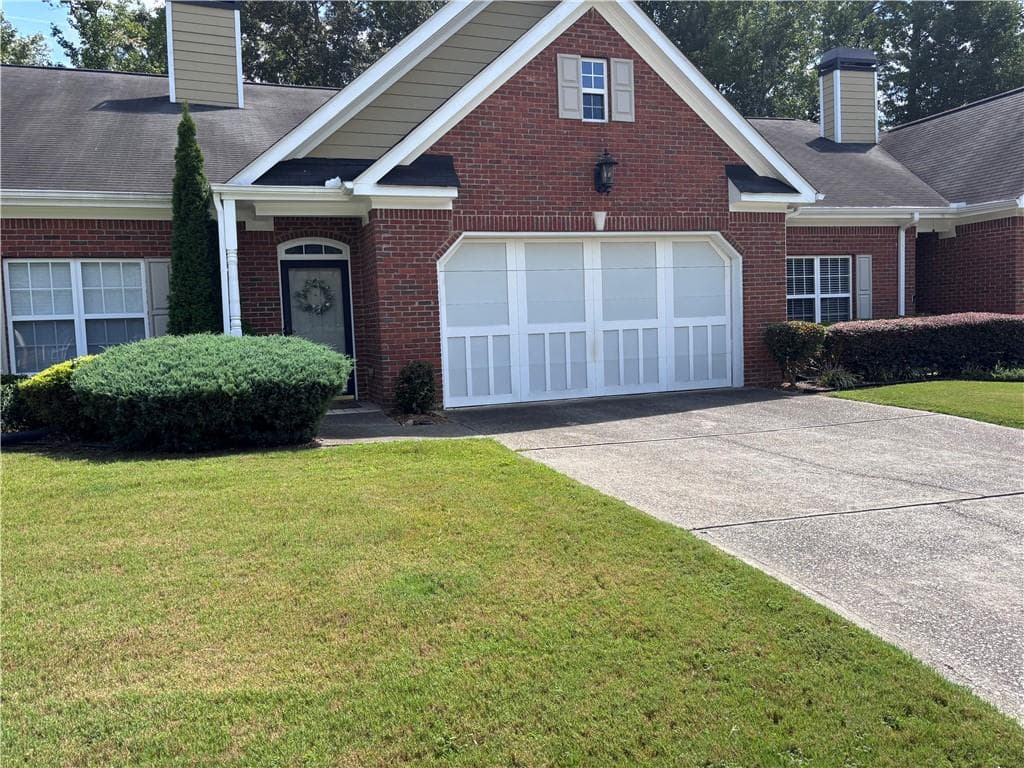 3 bedroom, 2 bathroom, 1,544 sq ft townhouse for sale at 2585 Rosehill Circle, Lithia Springs, GA 30122 — photo 2