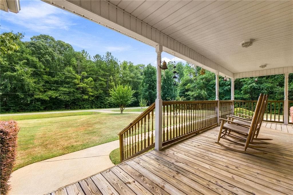 3 bedroom, 2 bathroom, 2,341 sq ft single family residence for sale at 120 Buttrill Road, Jackson, GA 30233 — photo 4