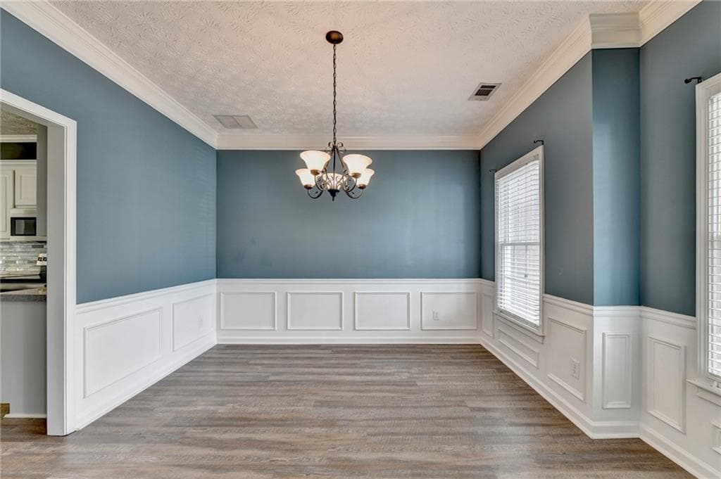 5 bedroom, 3 bathroom, 2,900 sq ft single family residence for sale at 1813 Gold Finch Way, Lawrenceville, GA 30043 — photo 6
