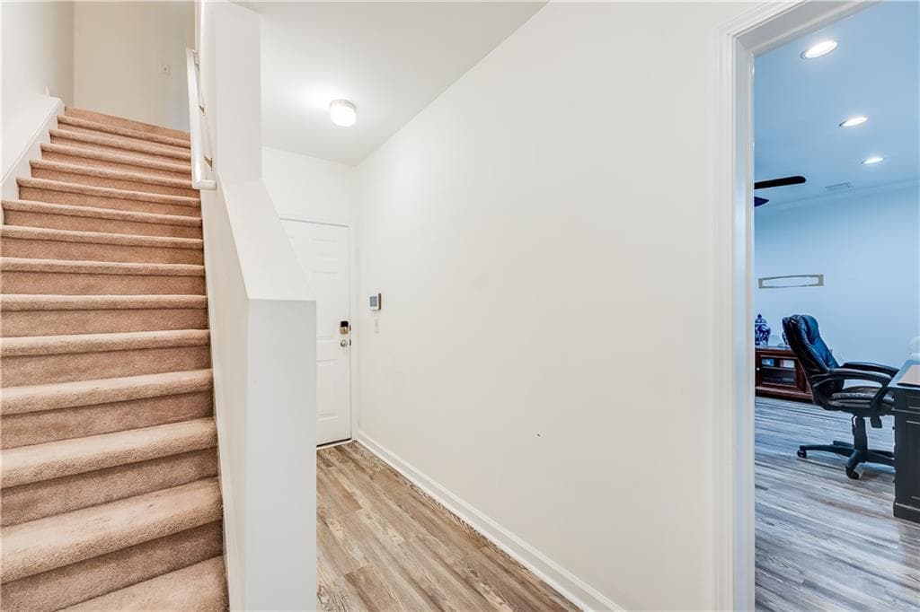 4 bedroom, 3 bathroom, 2,166 sq ft single family residence for sale at 1888 Marietta Road, Atlanta, GA 30318 — photo 5