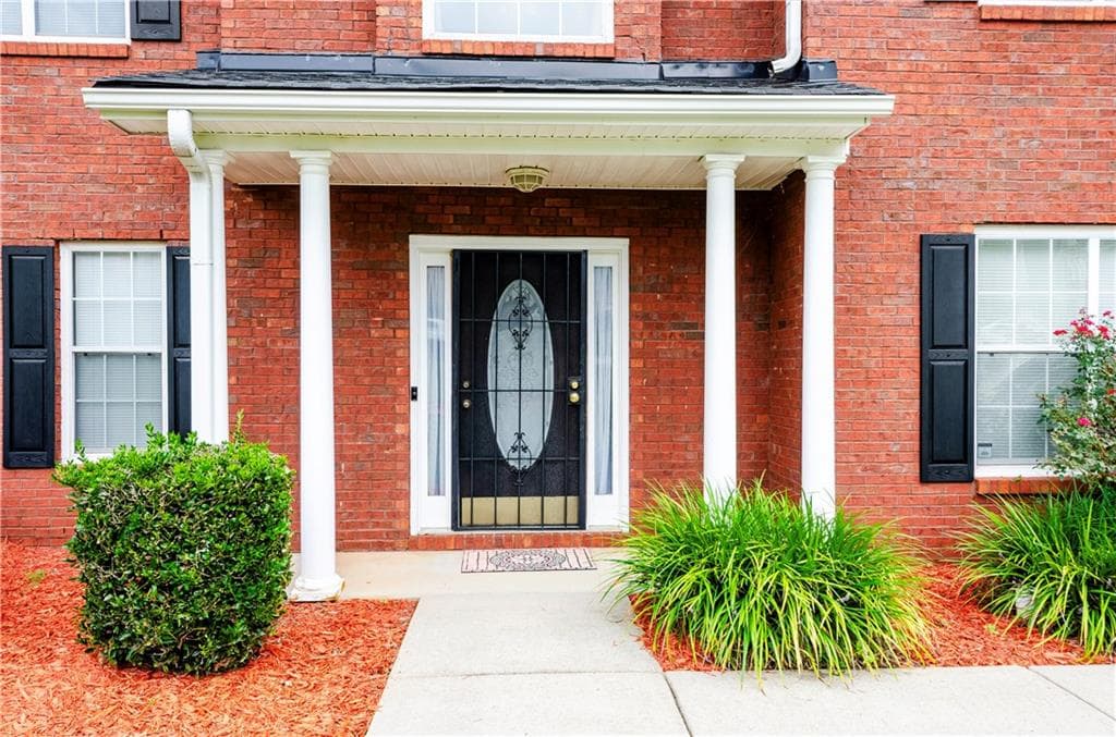4 bedroom, 3 bathroom, 2,456 sq ft single family residence for sale at 41 Chipping Court, Riverdale, GA 30274 — photo 9
