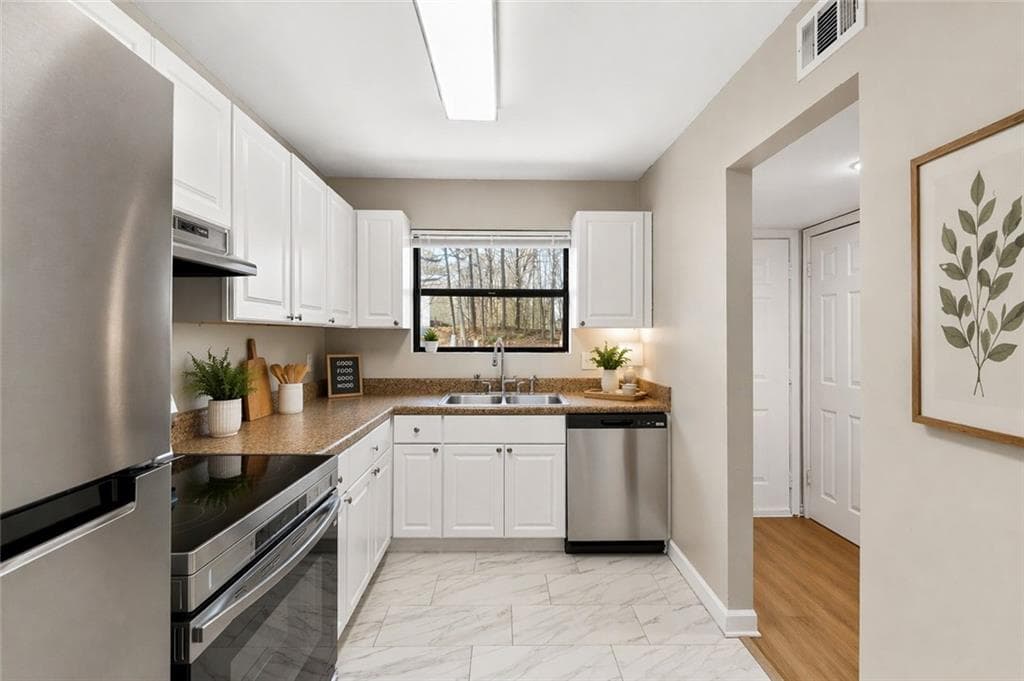 quadruplex under contract at 3837 Moran Way, Peachtree Corners, GA 30092 — photo 2