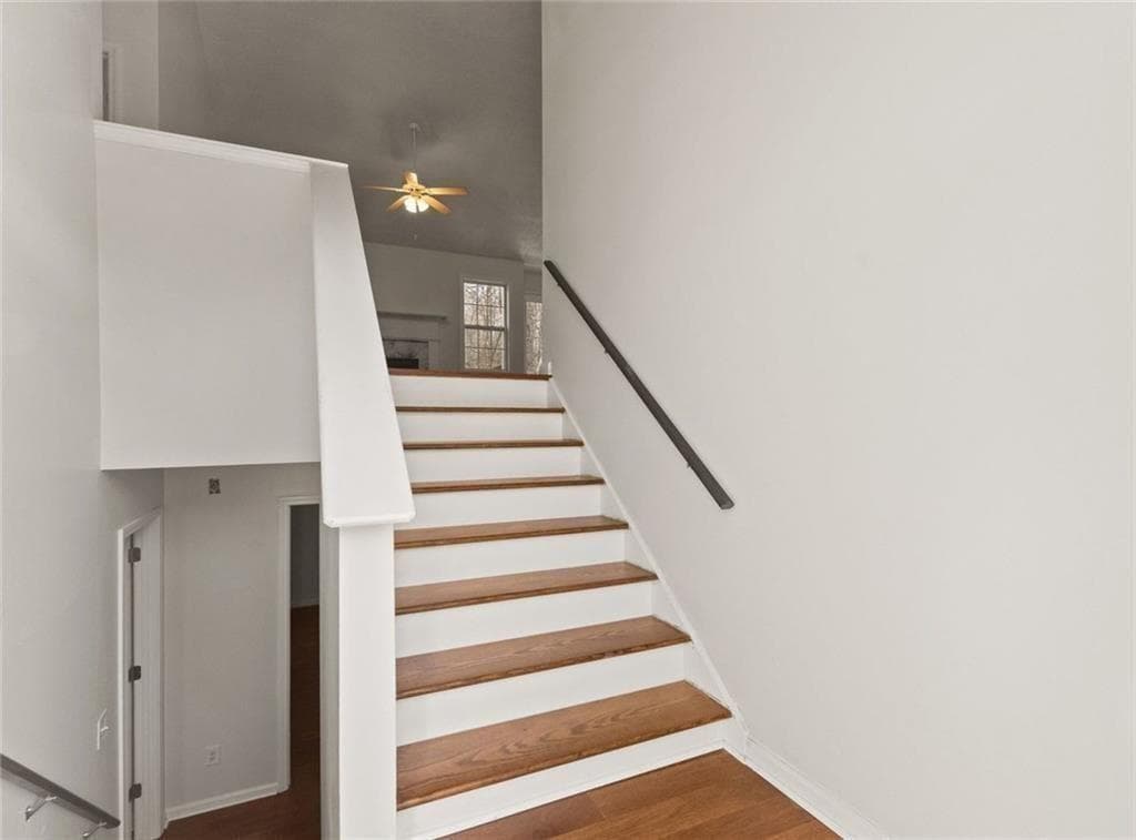 4 bedroom, 3 bathroom, 2,704 sq ft single family residence for sale at 3440 Duncan Bridge Drive, Buford, GA 30519 — photo 4