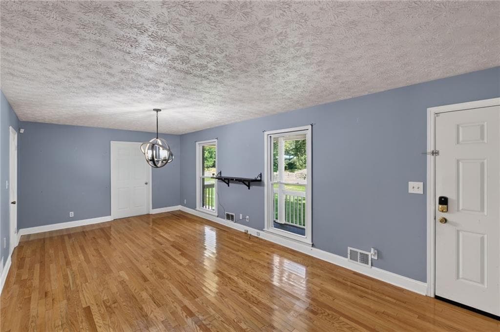 3 bedroom, 2 bathroom, 2,892 sq ft single family residence for sale at 1931 Lake Jodeco Road, Jonesboro, GA 30236 — photo 4
