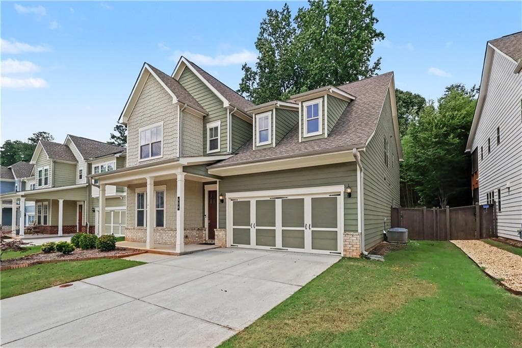 4 bedroom, 4 bathroom, 3,550 sq ft single family residence for sale at 556 Avondale Hills Drive, Avondale Estates, GA 30032 — photo 4
