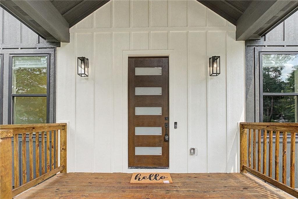 3 bedroom, 2 bathroom, 1,600 sq ft single family residence for sale at 1409 Mims Street, Atlanta, GA 30314 — photo 2