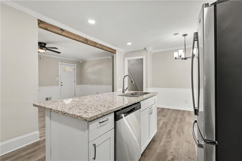 3 bedroom, 2 bathroom, 2,119 sq ft single family residence for sale at 5336 Orchard Place, Douglasville, GA 30135 — photo 9
