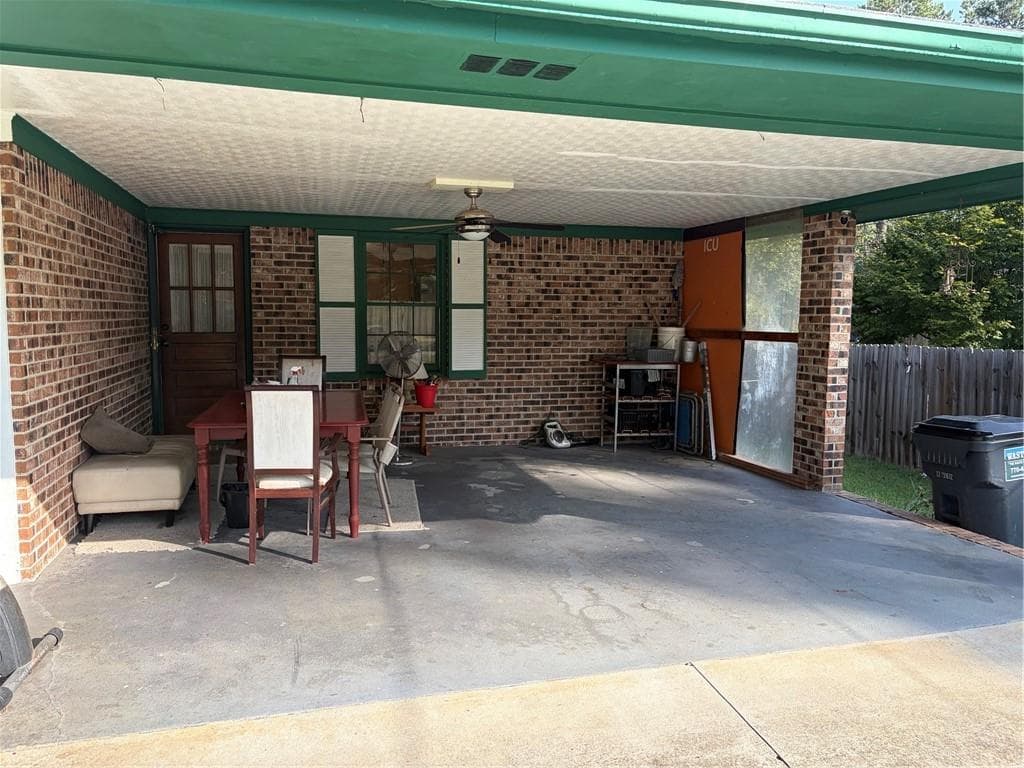 3 bedroom, 2 bathroom, 1,793 sq ft single family residence for sale at 3429 Lake Drive, Lawrenceville, GA 30044 — photo 5