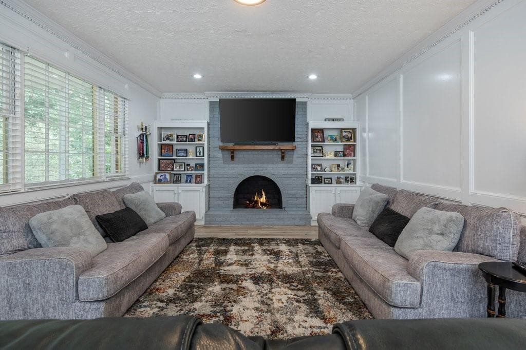 4 bedroom, 4 bathroom, 4,080 sq ft single family residence for sale at 3053 Wembley Ridge, Atlanta, GA 30340 — photo 9