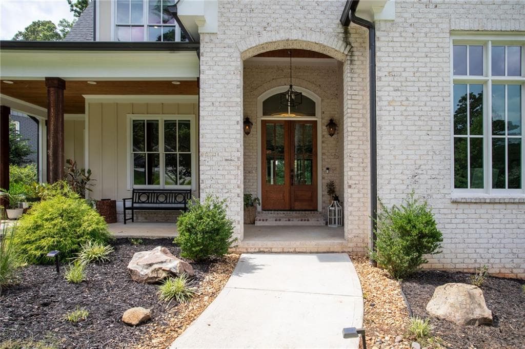 6 bedroom, 8 bathroom, 7,400 sq ft single family residence for sale at 4218 Oak Forest Dr., Atlanta, GA 30319 — photo 4