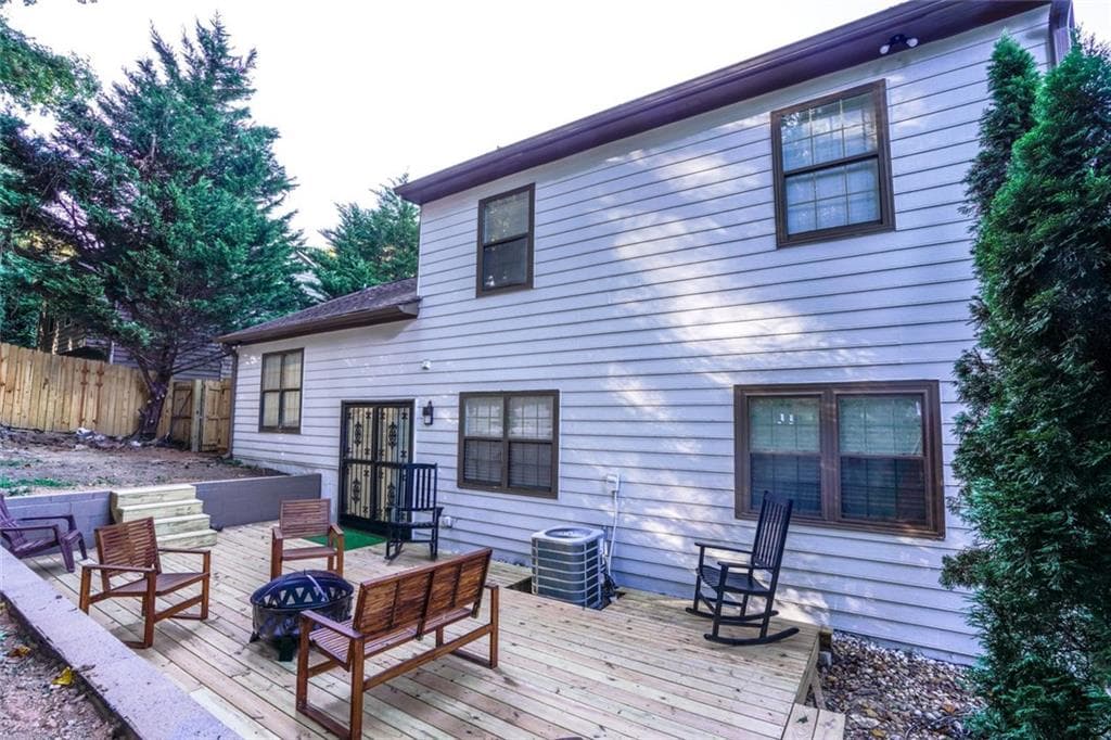 3 bedroom, 2 bathroom, 1,632 sq ft single family residence for sale at 4847 Brasac Drive, Stone Mountain, GA 30083 — photo 3