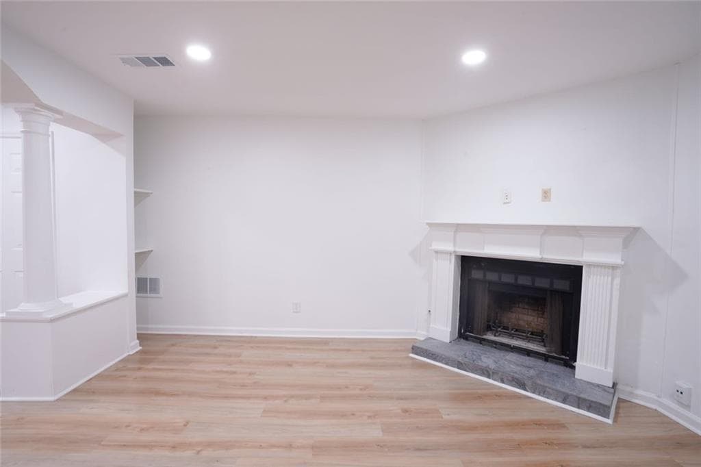 3 bedroom, 2 bathroom, 1,632 sq ft single family residence for sale at 4847 Brasac Drive, Stone Mountain, GA 30083 — photo 9