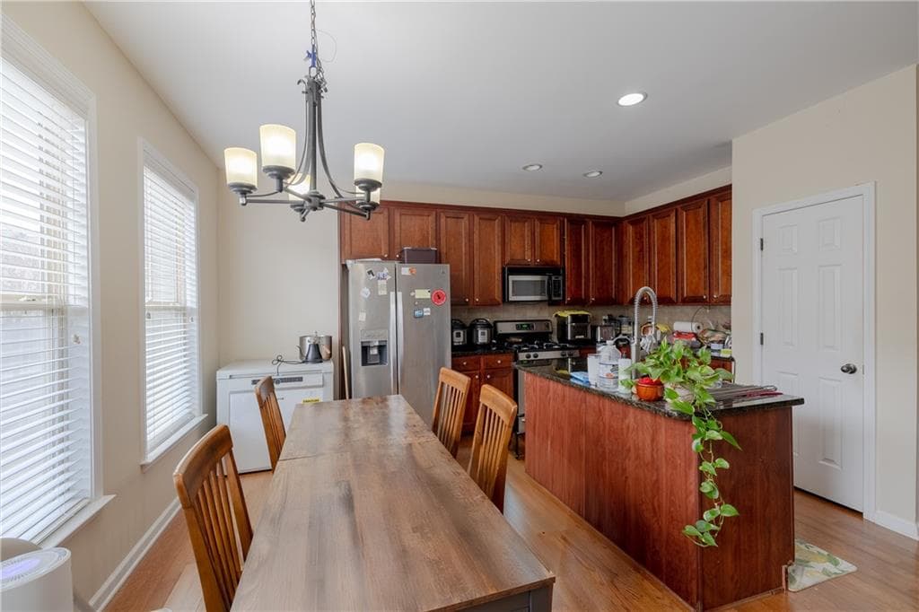 3 bedroom, 4 bathroom, 2,260 sq ft townhouse for rent at 625 Grove Manor Park 182, Suwanee, GA 30024 for $2,600 a month — photo 10