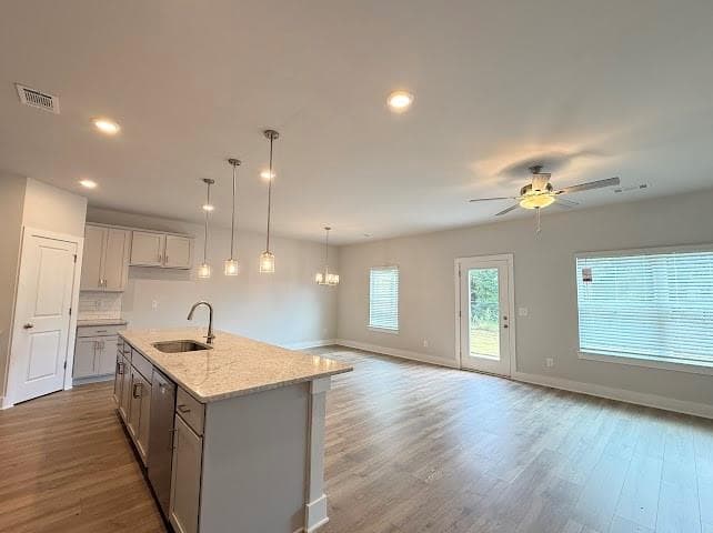 3 bedroom, 3 bathroom, 1,889 sq ft townhouse for sale at 93 Maple Trail, Dawsonville, GA 30534 — photo 7