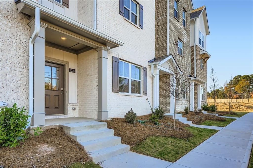 3 bedroom, 4 bathroom, 1,997 sq ft townhouse for rent at 6221 Honeybell Alley, Mableton, GA 30126 for $2,650 a month — photo 4