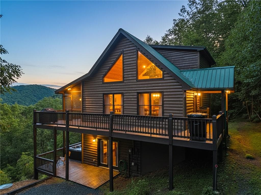 3 bedroom, 3 bathroom, 2,080 sq ft single family residence for sale at 624 Rhonda Lane, Mineral Bluff, GA 30559 — photo 5
