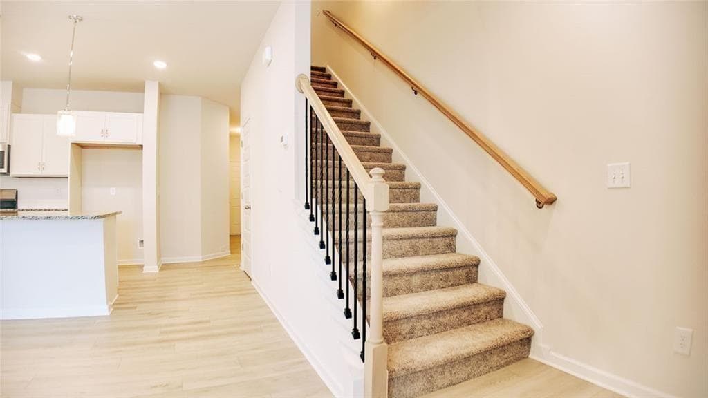 3 bedroom, 3 bathroom, 1,912 sq ft townhouse under contract at 38 Jacobs Farm 17, Lawrenceville, GA 30045 — photo 6